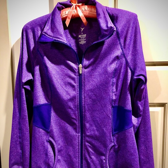This jacket is so nice & a great color!!! - Picture 4 of 4